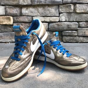 Men’s NIKE JOGA BONITO SZ8.5